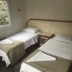 Ideal פאטהיה